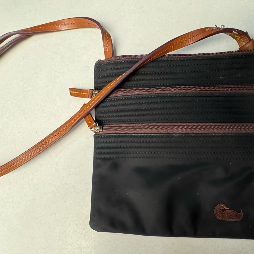 Dooney & Bourke Black Nylon Crossbody Bag Pink Lining
